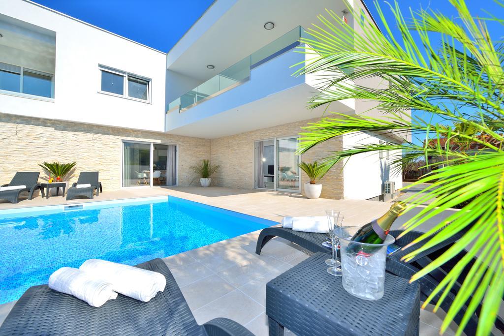 Luxury Apartments Marija Sukošan Exterior foto